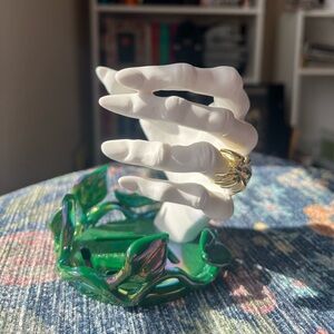 LAST DAY Bath & body Halloween soap holder